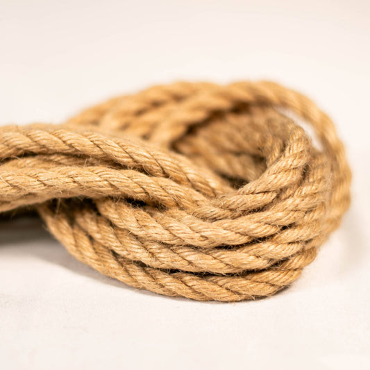 Japanese Ogawa jute rope (natural, treated, 6mm)